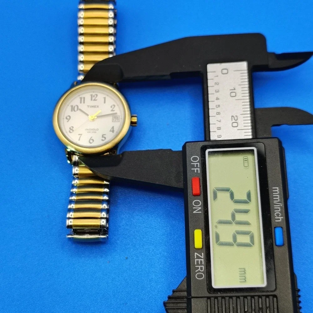Vintage 2005 Timex Indiglo Easy Reader‎ Date Two Tone Women's Quartz Watch